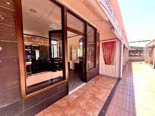 Location Local commercial  Avenida de alemania. Calima homes alquila luminoso local