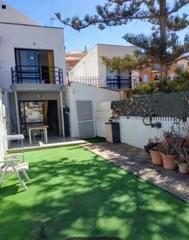 Casa  Calle calle de nayra, 64. Calima homes vende