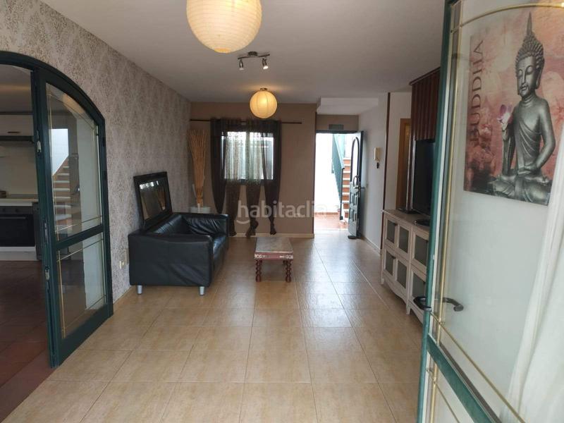 Foto c93d6aad-9aae-4583-acd5-6ddfc03673fb. Casa a Arguineguín Mogán