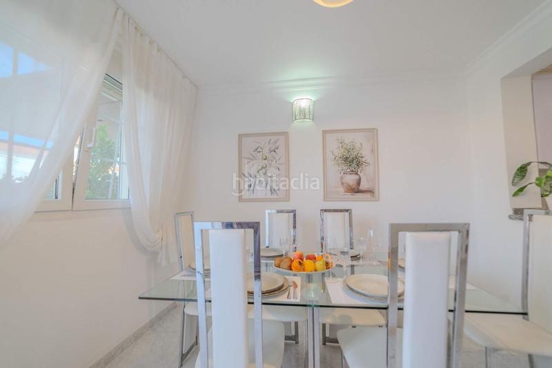 Foto bf2ab8e6-85d8-4aae-a2b2-72be35937899. Casa adossada amb piscina a San Fernando San Bartolomé de Tirajana