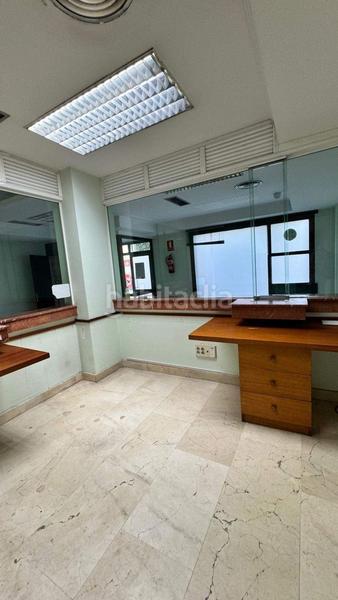 Foto 28915a90-925f-41d4-86ee-f7477b4bf144. Local commercial dans Schamann - Rehoyas Palmas de Gran Canaria (Las)