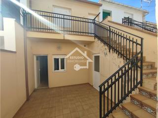Maison à Mendavia. Casa en mendavia con dos viviendas independientes