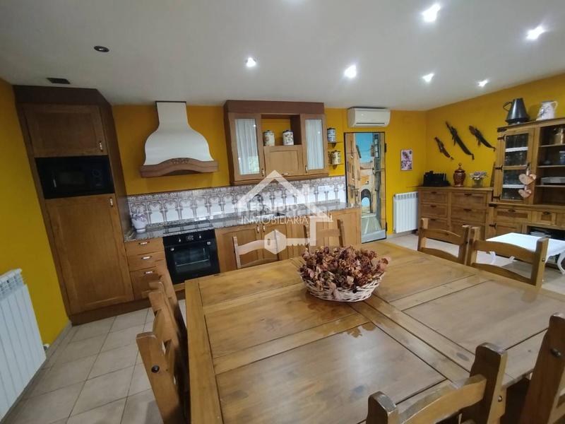 Foto 69762c91-7402-4525-ba9b-5948b067730c. Reihenhaus mit heizung parking pool in Viana