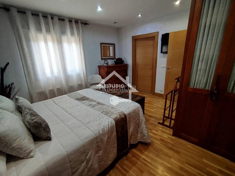 Foto 7254da9d-3ee1-411e-acab-d65c4feea06a. Reihenhaus mit heizung parking pool in Viana