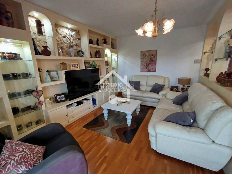 Foto 9f0e94cb-55fd-4244-a688-06c06eb7a70b. Reihenhaus mit heizung parking pool in Viana