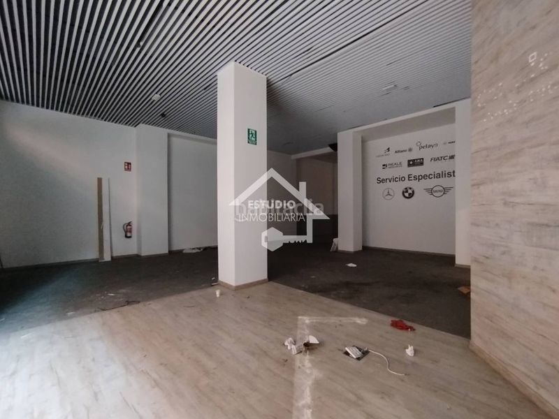 Foto a9ebe88f-087b-40fd-9dae-d7145b74e3c2. Local comercial a Gran Via Logroño