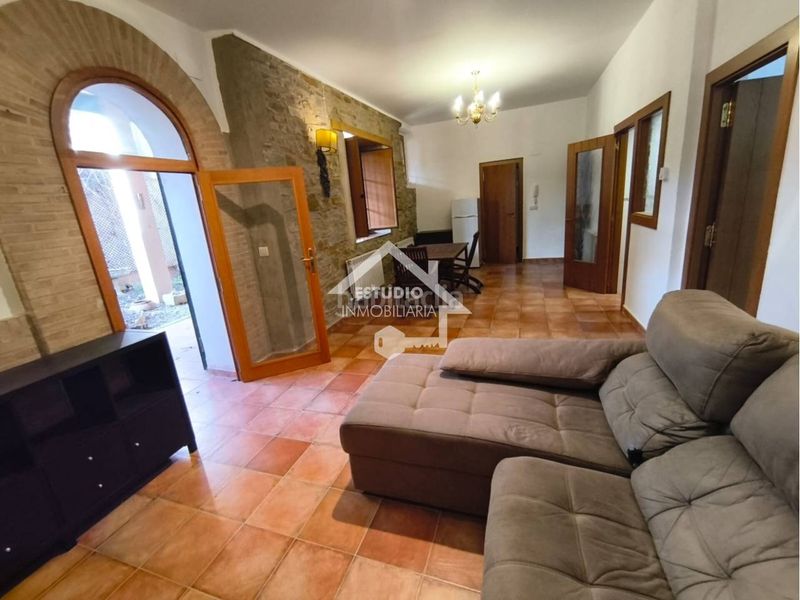 Foto b6ff3902-6ba4-4643-8e90-5238a07d0bcd. Casa amb calefacció aparcament a Mendavia
