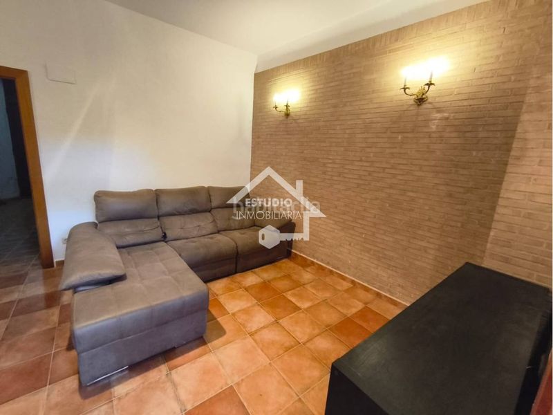 Foto f3ff91cf-2e15-42e7-8491-cb6dc3464333. Casa amb calefacció aparcament a Mendavia
