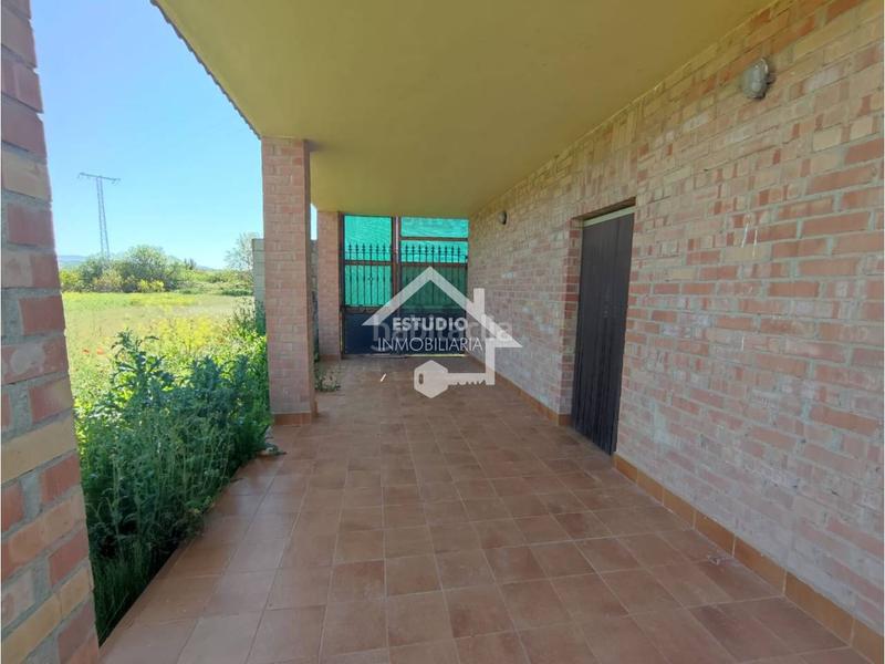 Foto 9e166a7e-f389-4574-b81b-ef3e4835e242. Finca rústica a Mendavia