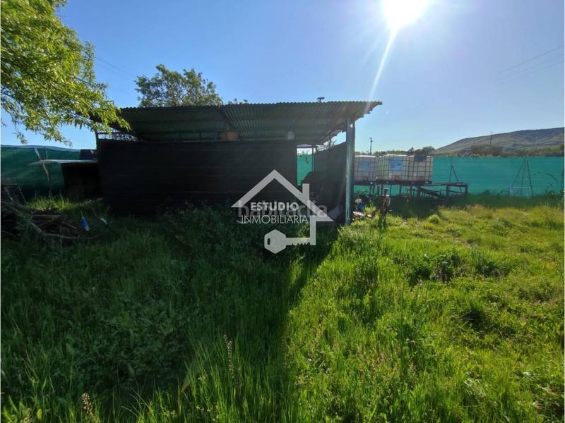 Foto a9377f24-25fc-481e-9605-f4fa70b19135. Finca rústica a Navarrete