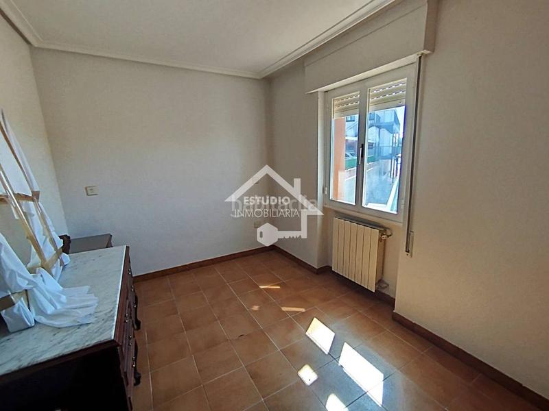 Foto 135b84d9-2789-4d78-af8d-2b91bde8d5a8. Haus mit heizung parking pool in Viana