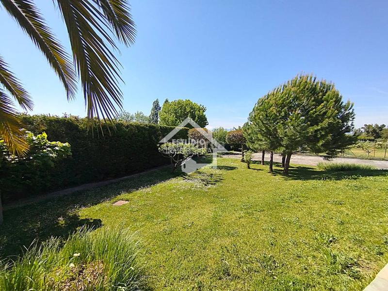 Foto 381dd8bb-1a32-415c-a7d8-984732de689b. Haus mit heizung parking pool in Viana