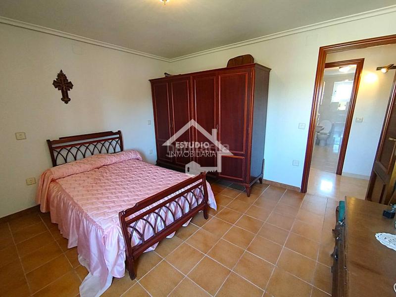 Foto 5dcad404-92e1-4cc0-95ad-1839c78f5d5f. Haus mit heizung parking pool in Viana