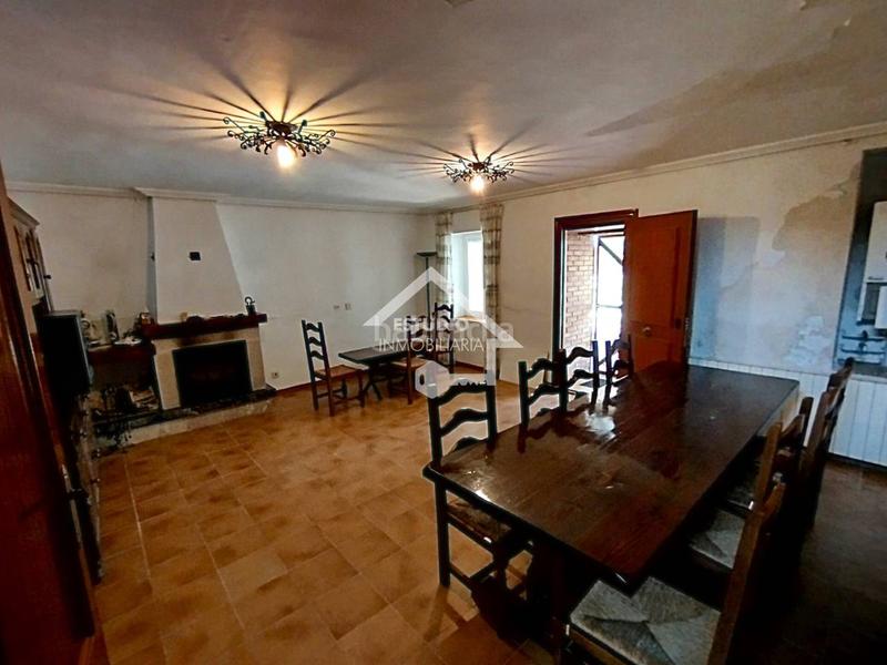 Foto 67146e52-e1b2-4c6c-bbcd-2d826e8f2824. Haus mit heizung parking pool in Viana