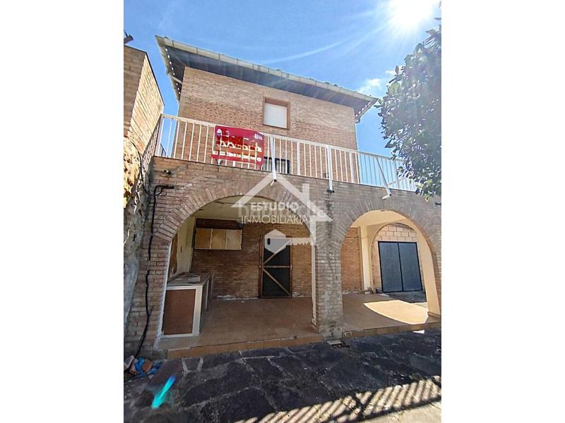 Foto 8f955dda-3f81-4a92-ba3d-054425115a52. Haus mit heizung parking pool in Viana