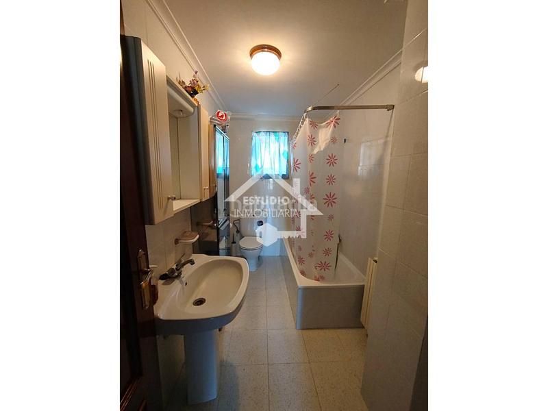 Foto 9f44699d-9e80-4286-9f63-659d70af123c. Haus mit heizung parking pool in Viana