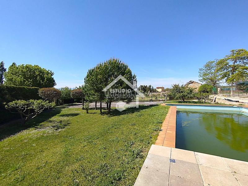 Foto d6f6d596-850e-4ff0-bb46-48ec3fc0aeff. Haus mit heizung parking pool in Viana