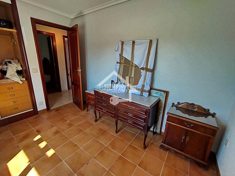 Foto f4cf9118-18ba-4b74-9576-014c36be0044. Haus mit heizung parking pool in Viana