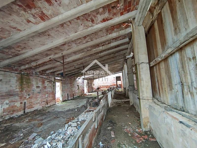 Foto 3f9f8429-ffa5-4682-a13f-70157af8bcd7. Fondo rustico in Viana