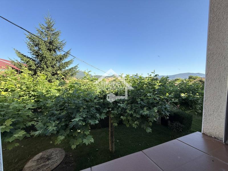 Foto 15c43fd4-b8de-459f-9721-56913d2d6138. Casa con riscaldamento parcheggio in Genevilla