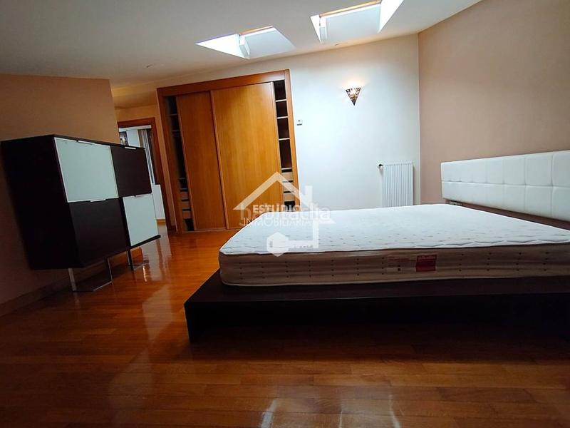 Foto 0b33f964-efac-44fa-a7f0-8ef3b044e6e1. Dúplex amb calefacció aparcament a Viana