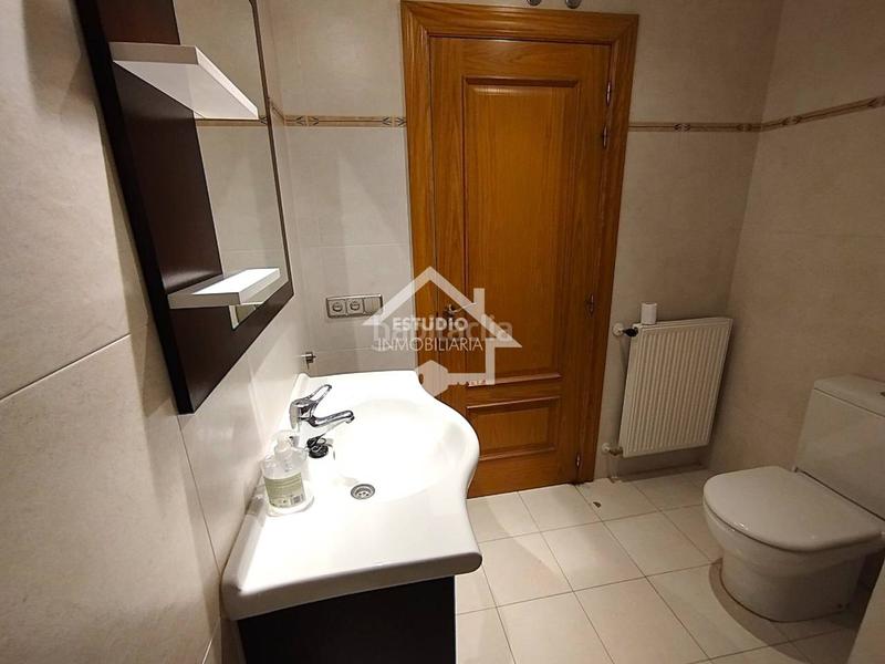 Foto 272cbafe-3595-44c4-add6-8e4e5fbca4c1. Dúplex amb calefacció aparcament a Viana