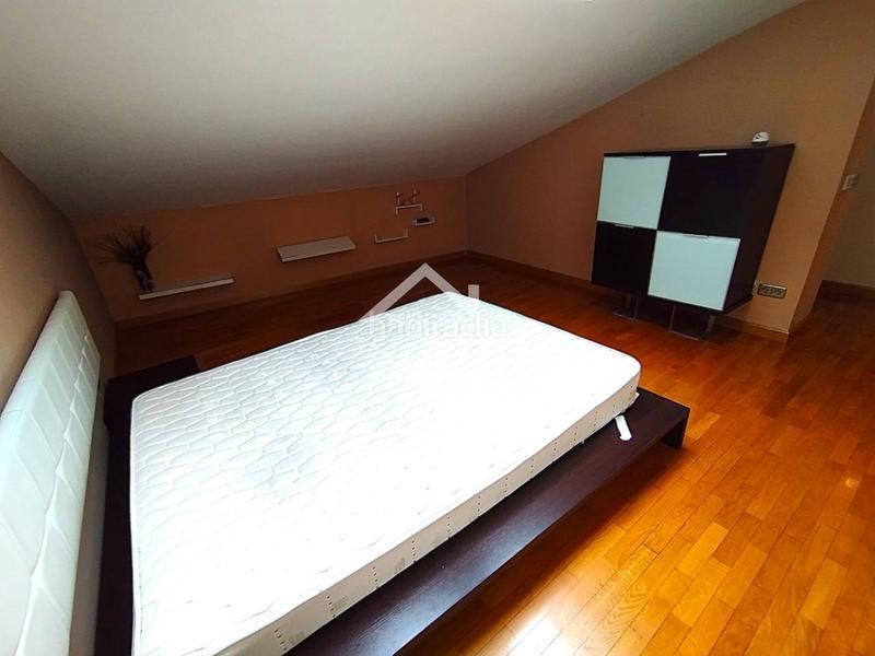 Foto 82f3e4d3-7dc2-42b8-935a-a3fb2882a29e. Dúplex amb calefacció aparcament a Viana