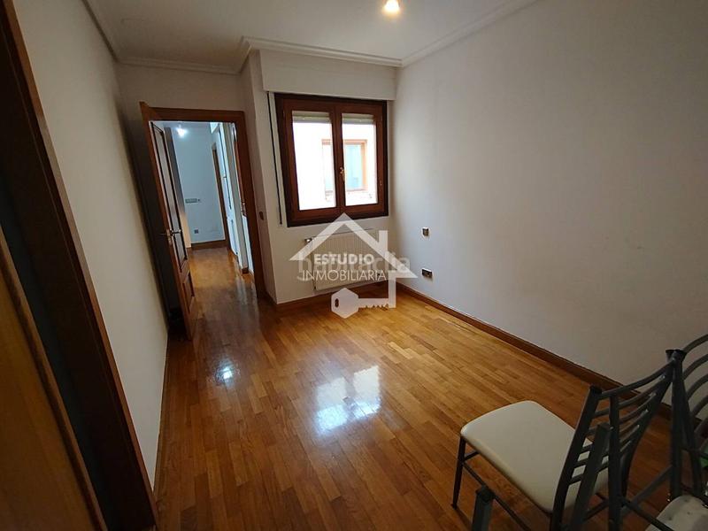 Foto 83ba8f19-149d-4942-aa24-c6c96df3d8ab. Dúplex amb calefacció aparcament a Viana