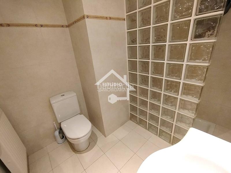 Foto 8b74ddbc-2d80-446e-9fa7-c9eabcf33452. Dúplex amb calefacció aparcament a Viana