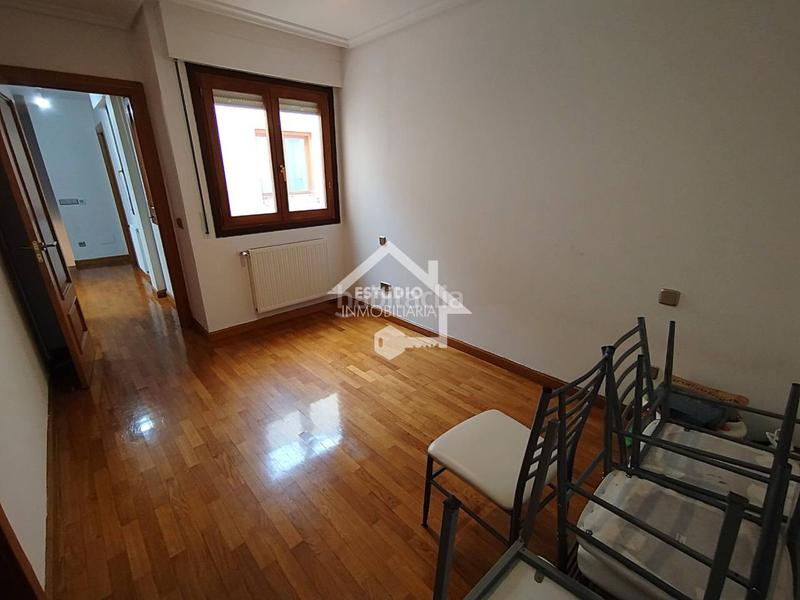 Foto a40fec86-8983-4dba-bb23-d0fc235c8f44. Dúplex amb calefacció aparcament a Viana