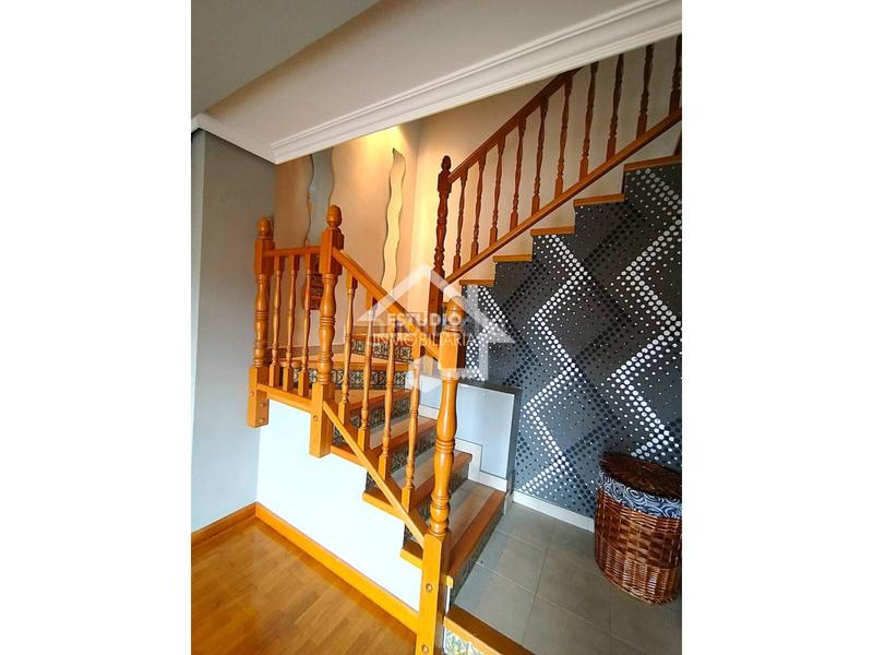 Foto f129515d-618c-44a8-99bd-407c77591c7f. Dúplex amb calefacció aparcament a Viana