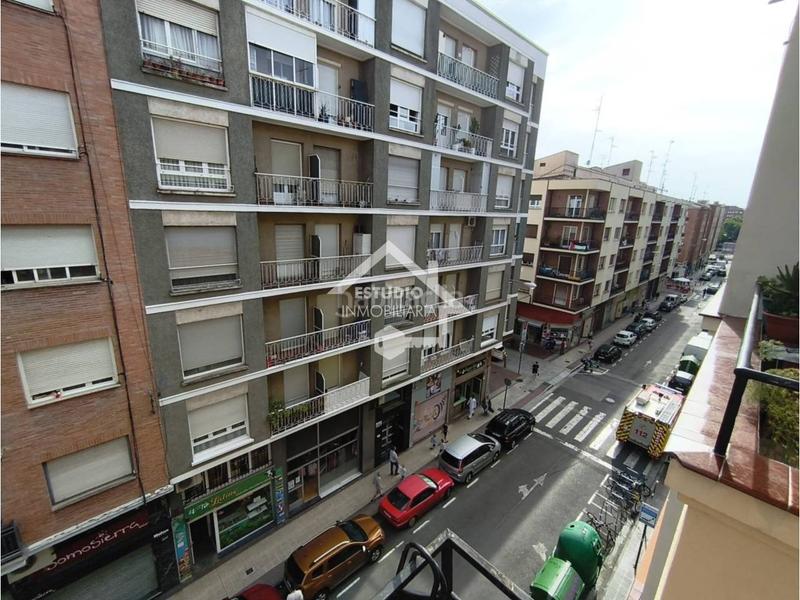 Foto b8b4c591-3416-47e7-9aa1-f166c16001dc. Pis a Gran Via Logroño