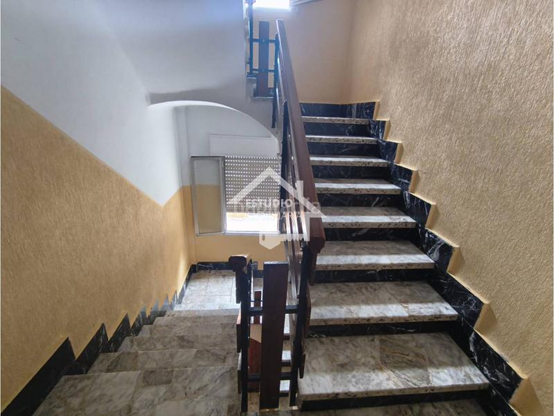 Foto 84944b0b-1894-44aa-b5e7-02baab6be3fd. Pis amb calefacció aparcament a Navarrete