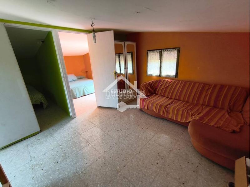 Foto 1ac25ea8-68cf-4a10-8764-4156f5d1f051. Finca rústica terreno con casa de campo en Lodosa