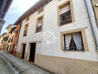 Casa  Mediodía. Venta de casa en genevilla
