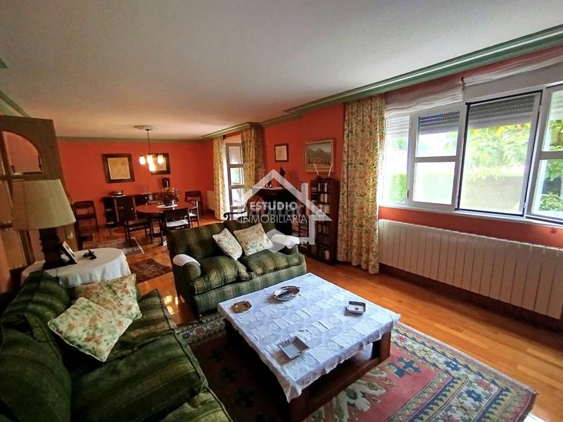 Foto 07b975bb-1b4b-412b-8f11-3fb994c4c43c. Chalet venta de chalet en Viana