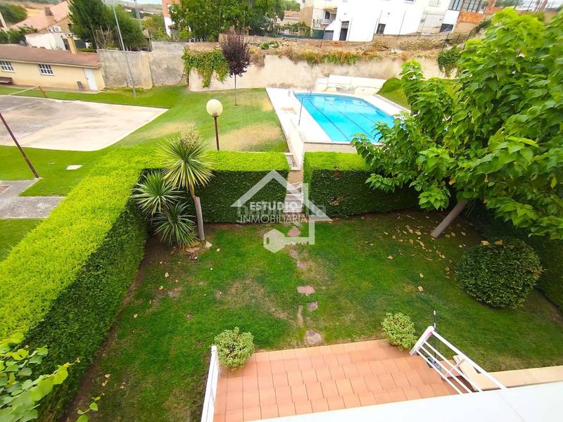 Foto 0cdd3d57-9d7a-4ff7-9475-58b5e067960f. Chalet venta de chalet en Viana