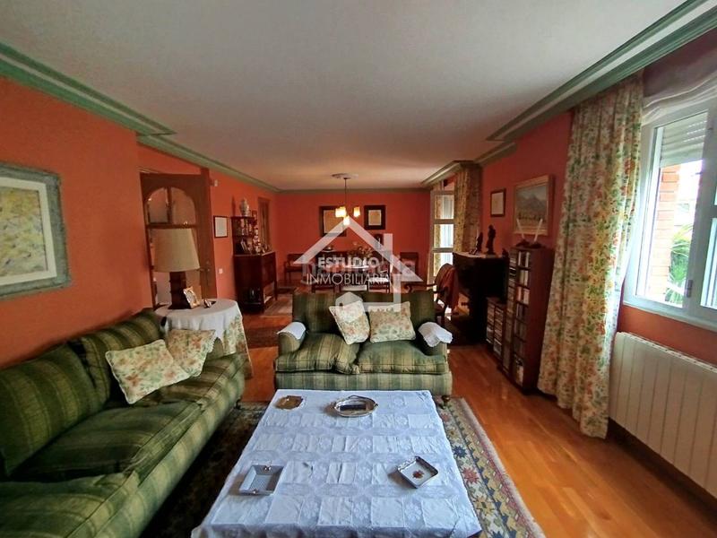 Foto 10068374-df62-4950-b4ca-826ce11abe68. Chalet venta de chalet en Viana