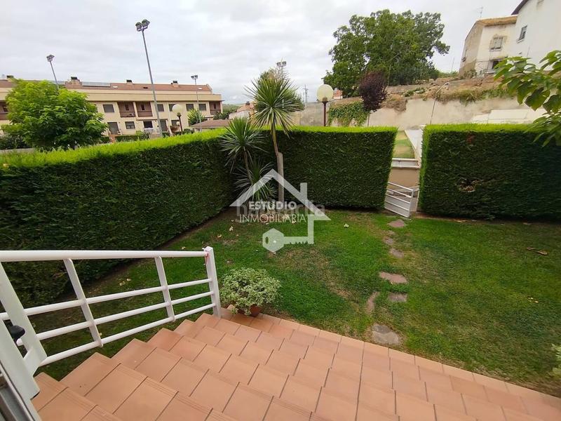 Foto 227bad41-588e-4d4d-a0b5-050aa59231ef. Chalet venta de chalet en Viana