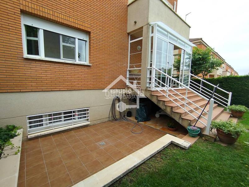 Foto 2b454959-7e0f-4045-bb43-312b19ea31ba. Chalet venta de chalet en Viana