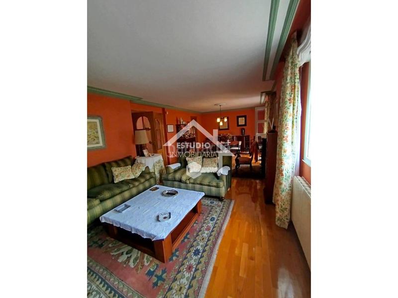 Foto 4e95a378-1da5-48e3-8f4e-afb8692836f9. Chalet venta de chalet en Viana