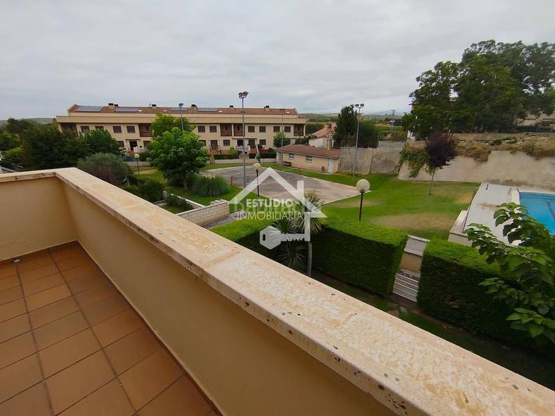 Foto 4f3ff78e-2421-4a3d-ac41-e37564fcb853. Chalet venta de chalet en Viana