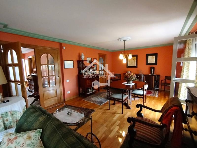 Foto 72e38e60-5e60-4ce4-ab44-0b56506b838a. Chalet venta de chalet en Viana