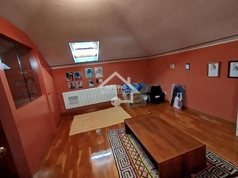 Foto 8a952928-c283-4093-ac74-be93adf28747. Chalet venta de chalet en Viana