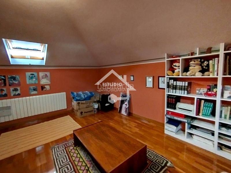 Foto db6f8653-78b0-4910-abc5-c5cb2fafb94b. Chalet venta de chalet en Viana