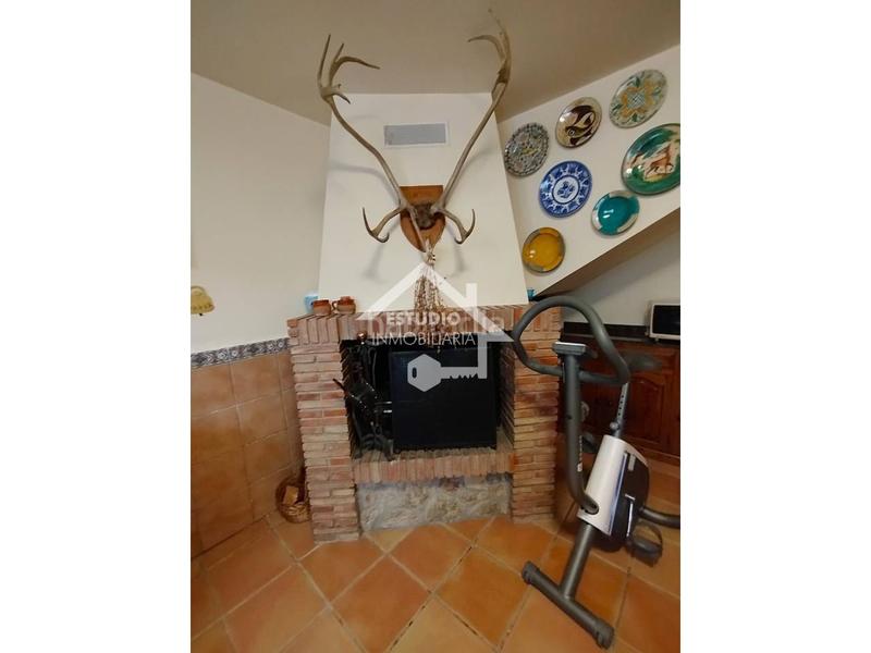 Foto e1296145-2f07-4814-8655-50c5c084e97f. Chalet venta de chalet en Viana