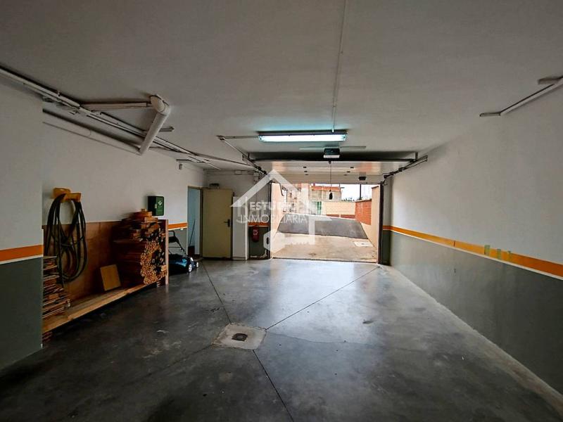 Foto e31852de-2ba2-460f-8b83-076f7d5c72c6. Chalet venta de chalet en Viana