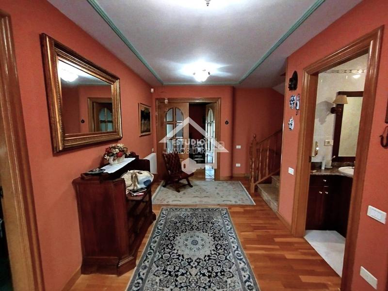 Foto f4eed33a-5d15-4f2e-9d32-42b07b955859. Chalet venta de chalet en Viana