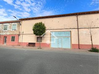Local commercial  Estación. Terreno con patio