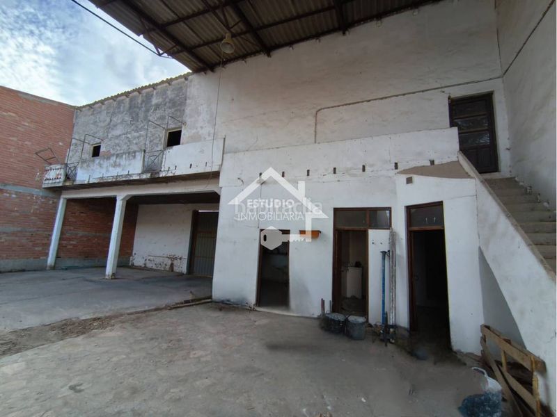 Foto c42f4f28-6094-4839-9dc9-8be370fd4cc6. Local comercial a Mendavia